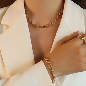 NWOT Stainless Steel Gold U Link Choker Necklace And Bracelet Set, With Gift Bag